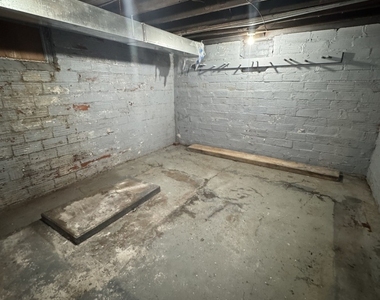717 22nd Street - Photo Thumbnail 15