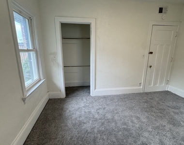 717 22nd Street - Photo Thumbnail 14