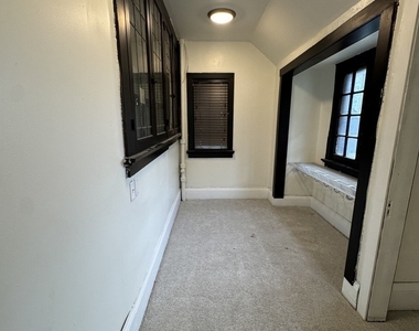 717 22nd Street - Photo Thumbnail 9