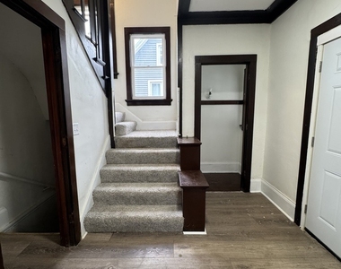 717 22nd Street - Photo Thumbnail 7
