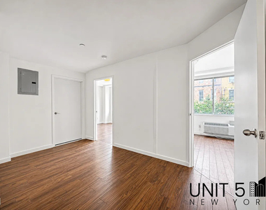 286 Stanhope Street - Photo Thumbnail 4