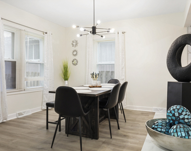 366 N Hemlock Avenue - Photo Thumbnail 15