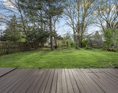 366 N Hemlock Avenue - Photo Thumbnail 31