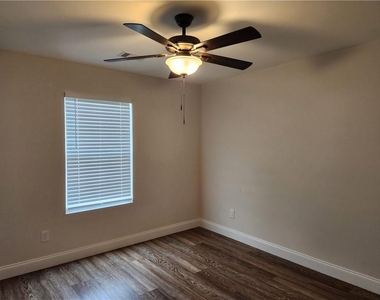 1310 Castleberry Bridge Road - Photo Thumbnail 6