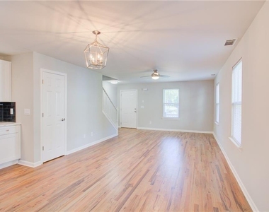 1173 Arlington Avenue Sw - Photo Thumbnail 6