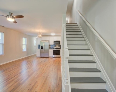 1173 Arlington Avenue Sw - Photo Thumbnail 2