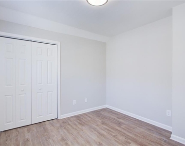 1173 Arlington Avenue Sw - Photo Thumbnail 9