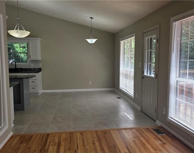 2994 Hickory Run Circle - Photo Thumbnail 8