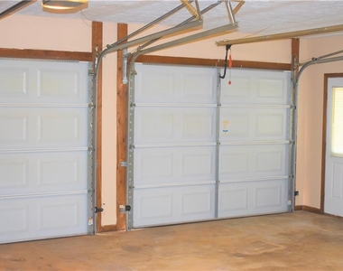 2264 Post Oak Drive - Photo Thumbnail 20