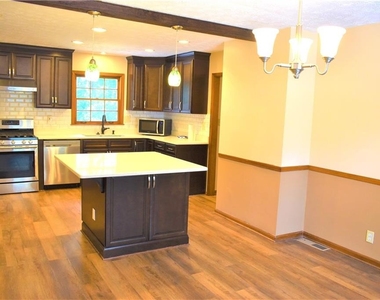 2264 Post Oak Drive - Photo Thumbnail 1