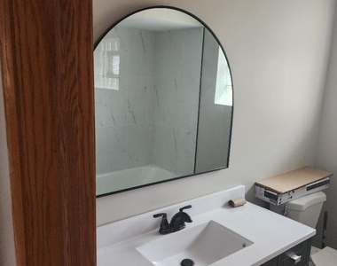 7810 Mayfield Avenue S - Photo Thumbnail 6