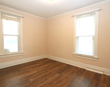 413 W Jackson Street - Photo Thumbnail 19