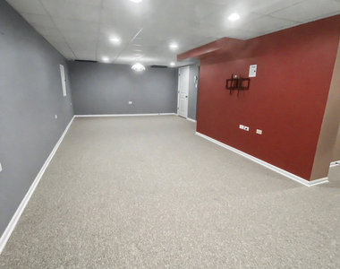1213 Pennsbury Lane - Photo Thumbnail 16