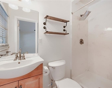 1278 Fairhill Lane - Photo Thumbnail 16