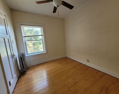 1401 W Winona Street - Photo Thumbnail 6