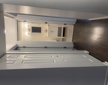 675 Grove Drive - Photo Thumbnail 8