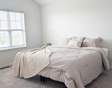 3s513 Barkley Avenue - Photo Thumbnail 11