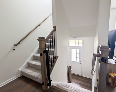 3s513 Barkley Avenue - Photo Thumbnail 20