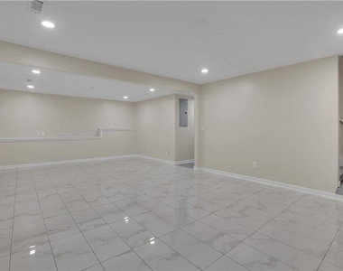6524 Medlock Road - Photo Thumbnail 31