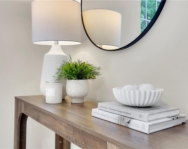 6524 Medlock Road - Photo Thumbnail 24
