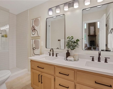 6524 Medlock Road - Photo Thumbnail 27