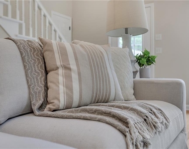 6524 Medlock Road - Photo Thumbnail 22