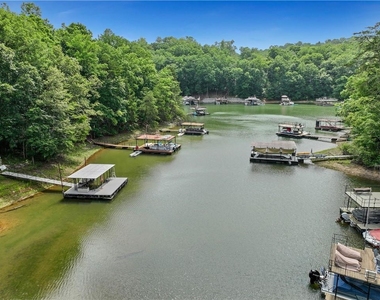 6524 Medlock Road - Photo Thumbnail 39