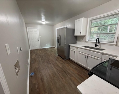 2647 Butner Road Sw - Photo Thumbnail 6