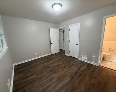 2647 Butner Road Sw - Photo Thumbnail 11