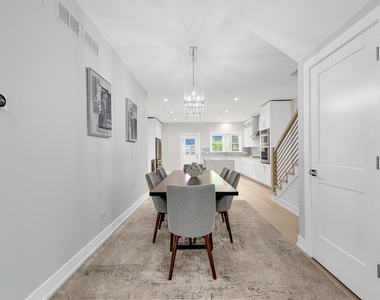 1205 Curtiss Street - Photo Thumbnail 7