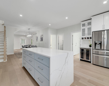 1205 Curtiss Street - Photo Thumbnail 15
