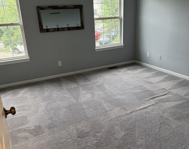 384 Reston Circle - Photo Thumbnail 22