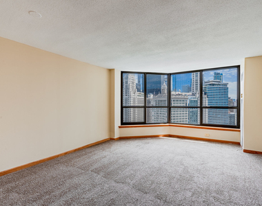 405 N Wabash Avenue - Photo Thumbnail 6