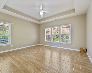 3507 Dunlin Shore Court - Photo Thumbnail 17