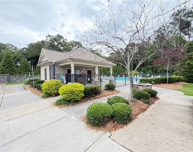 2568 Village Park Bend - Photo Thumbnail 10