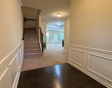 2568 Village Park Bend - Photo Thumbnail 3