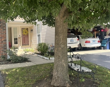 2062 Peach Tree Lane - Photo Thumbnail 1