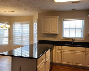 456 Canterbury Place Drive - Photo Thumbnail 14