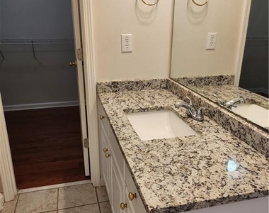 456 Canterbury Place Drive - Photo Thumbnail 22