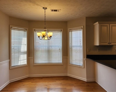 456 Canterbury Place Drive - Photo Thumbnail 15