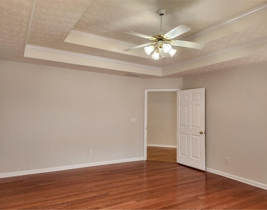456 Canterbury Place Drive - Photo Thumbnail 18