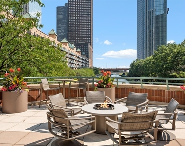 480 N Mcclurg Court - Photo Thumbnail 23