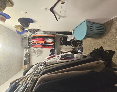 480 N Mcclurg Court - Photo Thumbnail 14