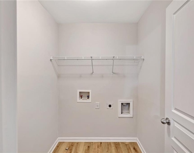 2187 Oakland Grove Place - Photo Thumbnail 29