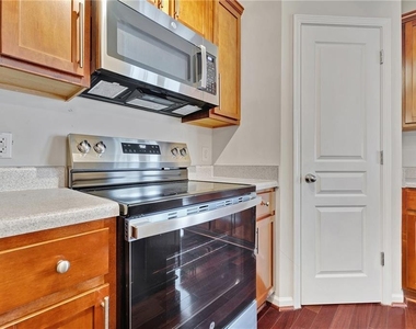 2187 Oakland Grove Place - Photo Thumbnail 9