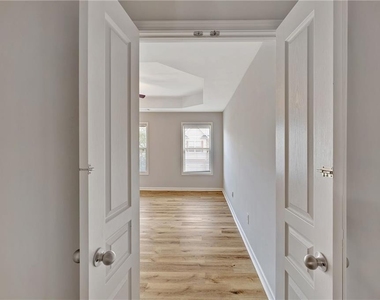 2187 Oakland Grove Place - Photo Thumbnail 15