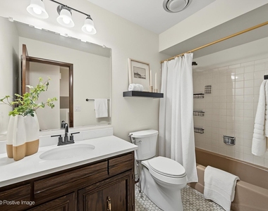 800 Marston Avenue Ne - Photo Thumbnail 17