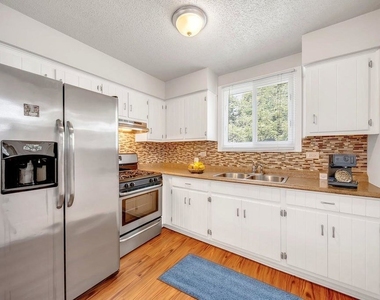 14433 Springfield Avenue - Photo Thumbnail 7