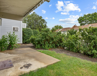 3100 Bayside Drive - Photo Thumbnail 18