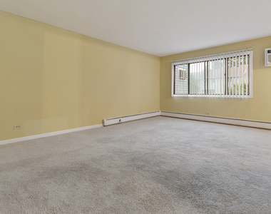 3100 Bayside Drive - Photo Thumbnail 4